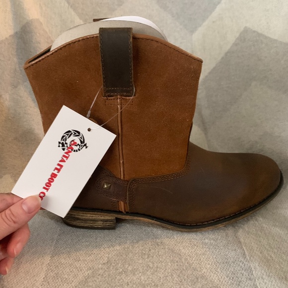 Santa Fe Boot Tan Leather & Suede Ankle Cowboy Boot - Picture 6 of 9